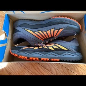 Men’s Brooks Caldera size 11.5